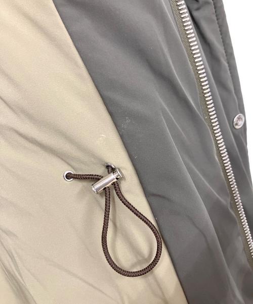 dunhill（ダンヒル）dunhill (ダンヒル) ダウンコート オリーブ サイズ:SIZE Freeの古着・服飾アイテム