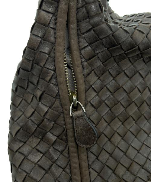 BOTTEGA VENETA（ボッテガベネタ）BOTTEGA VENETA (ボッテガベネタ) ワンショルダーバッグ ブラウンの古着・服飾アイテム