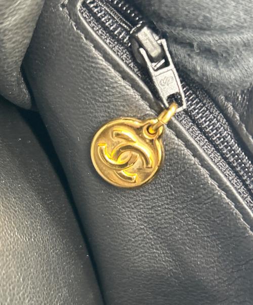 CHANEL（シャネル）CHANEL (シャネル) チェーンショルダーバッグ ブラックの古着・服飾アイテム