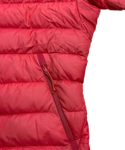 ARC'TERYX（アークテリクス）ARC'TERYX (アークテリクス) ダウンジャケット レッド サイズ:SIZE Sの古着・服飾アイテム