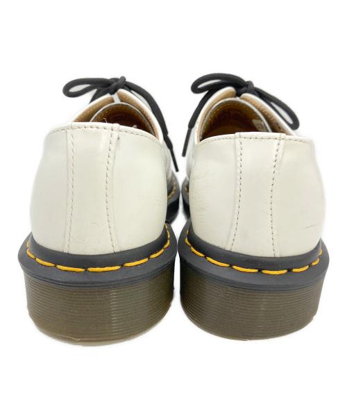 Dr.Martens（ドクターマーチン）Dr.Martens (ドクターマーチン) 3ホールシューズ ホワイト サイズ:24cmの古着・服飾アイテム