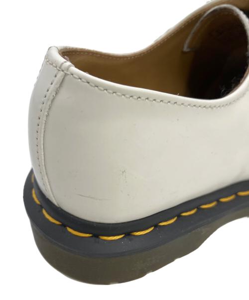 Dr.Martens（ドクターマーチン）Dr.Martens (ドクターマーチン) 3ホールシューズ ホワイト サイズ:24cmの古着・服飾アイテム