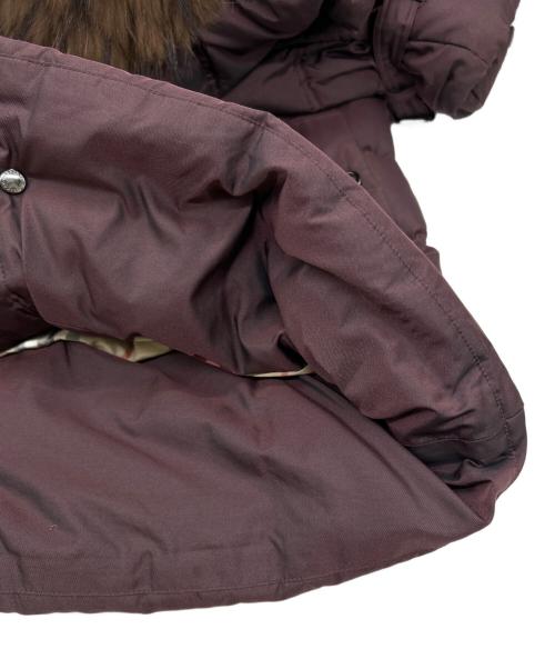 BURBERRY LONDON（バーバリーロンドン）BURBERRY LONDON (バーバリーロンドン) ラクーンファー付きダウンコート パープル サイズ:SIZE 40（M）の古着・服飾アイテム