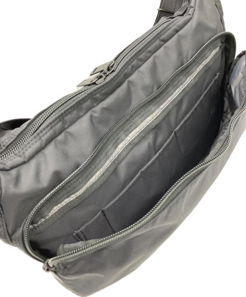 PORTER（ポーター）PORTER (ポーター) ショルダーバッグ ブラックの古着・服飾アイテム