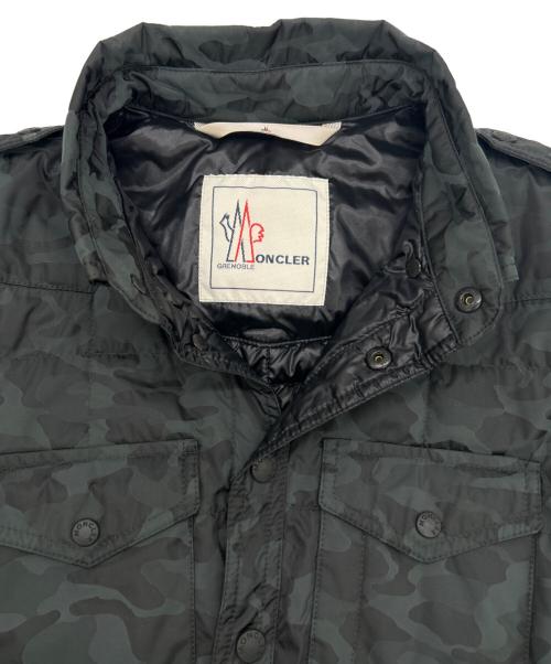 MONCLER GRENOBLE（モンクレール グルノーブル）MONCLER GRENOBLE (モンクレール グルノーブル) ダウンジャケット ブラック×グリーン サイズ:SIZE 0（S）の古着・服飾アイテム