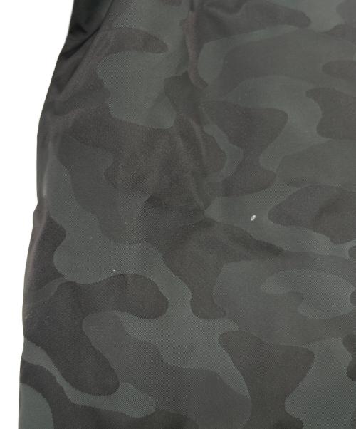 MONCLER GRENOBLE（モンクレール グルノーブル）MONCLER GRENOBLE (モンクレール グルノーブル) ダウンジャケット ブラック×グリーン サイズ:SIZE 0（S）の古着・服飾アイテム