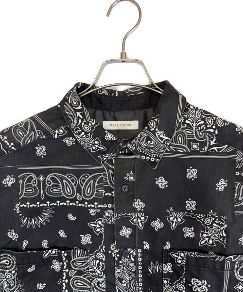 FREAK'S STORE（フリークスストア）FREAK'S STORE (フリークスストア) 半袖シャツ ホワイト×ブラック サイズ:SIZE Mの古着・服飾アイテム