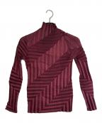 ISSEY MIYAKEイッセイミヤケ）の古着「長袖カットソー」｜レッド