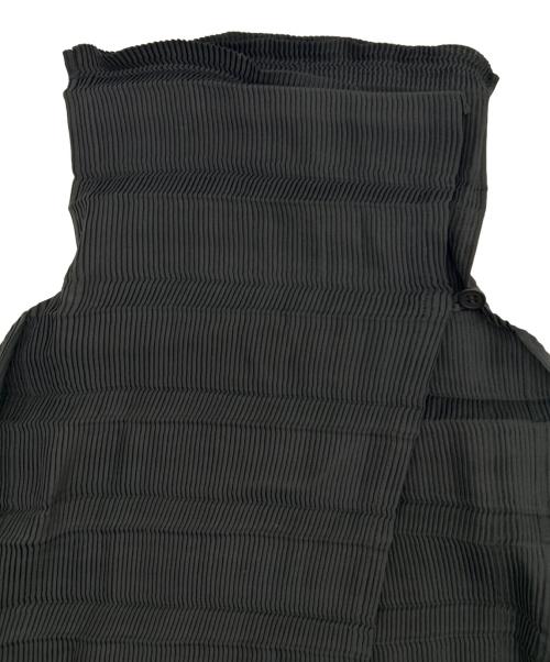 ISSEY MIYAKE（イッセイミヤケ）ISSEY MIYAKE (イッセイミヤケ) 薄手カーディガン ブラック サイズ:SIZE 2の古着・服飾アイテム