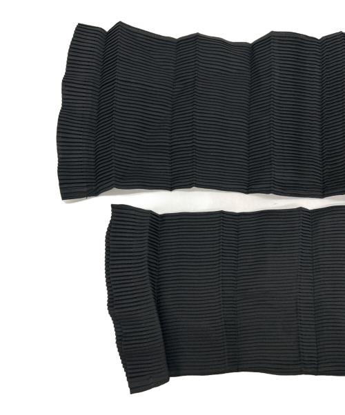 ISSEY MIYAKE（イッセイミヤケ）ISSEY MIYAKE (イッセイミヤケ) 薄手カーディガン ブラック サイズ:SIZE 2の古着・服飾アイテム