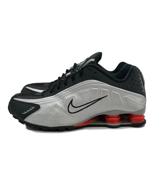 NIKE（ナイキ）NIKE (ナイキ) SHOX R4 METALLIC SILVER シルバー×ブラック サイズ:SIZE 28cmの古着・服飾アイテム