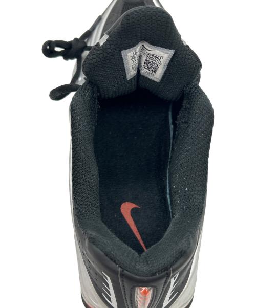 NIKE（ナイキ）NIKE (ナイキ) SHOX R4 METALLIC SILVER シルバー×ブラック サイズ:SIZE 28cmの古着・服飾アイテム