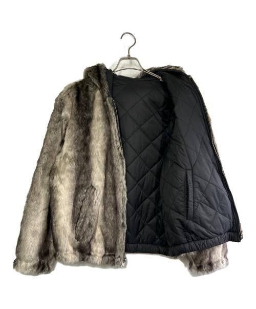 SUPREME（シュプリーム）Supreme (シュプリーム) Faux Fur Reversible Hooded Jacket ブラウン サイズ:SIZE Sの古着・服飾アイテム