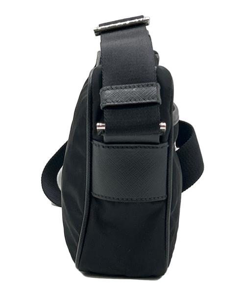 PRADA（プラダ）PRADA (プラダ) ナイロンショルダーバッグ ブラックの古着・服飾アイテム