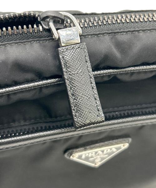 PRADA（プラダ）PRADA (プラダ) ナイロンショルダーバッグ ブラックの古着・服飾アイテム