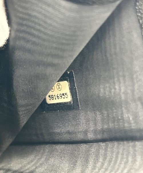 CHANEL（シャネル）CHANEL (シャネル) 3つ折り財布の古着・服飾アイテム