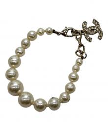 CHANEL（シャネル）の古着「ココマークフェイクパールブレスレット」