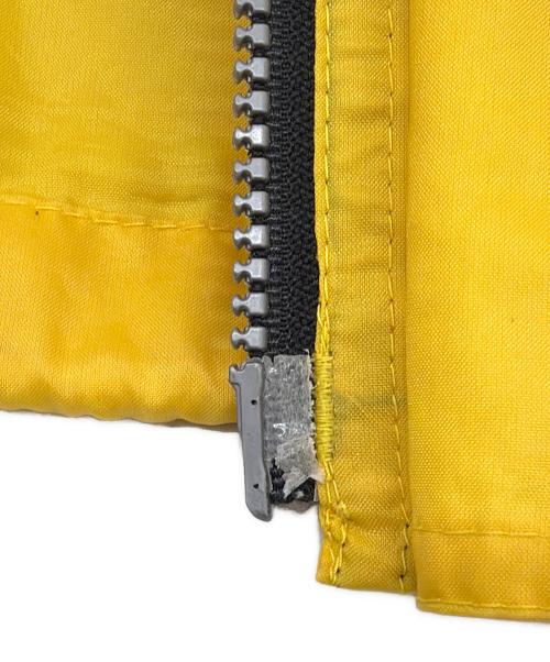 HELLY HANSEN（ヘリーハンセン）HELLY HANSEN (ヘリーハンセン) マウンテンパーカー ブラック×イエロー サイズ:SIZE Mの古着・服飾アイテム