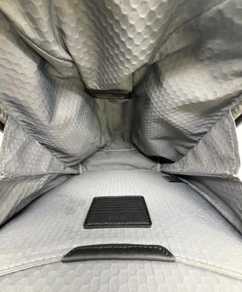 TUMI（トゥミ）TUMI (トゥミ) 2WAYバッグ ブラックの古着・服飾アイテム