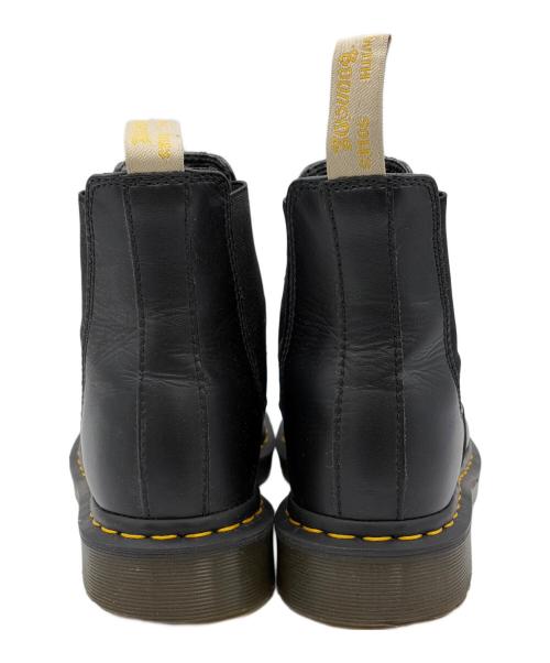 Dr.Martens（ドクターマーチン）Dr.Martens (ドクターマーチン) ヴィーガン チェルシーブーツ ブラック サイズ:SIZE M (US 8)２6.5cmの古着・服飾アイテム