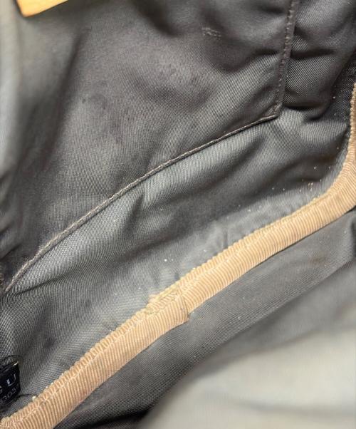 GUCCI（グッチ）GUCCI (グッチ) ショルダーバッグ グレー×ベージュの古着・服飾アイテム