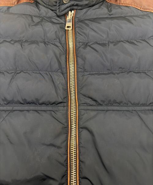 PRADA（プラダ）PRADA (プラダ) ダウンベスト ブラウン×ネイビー サイズ:SIZE 44(M)の古着・服飾アイテム