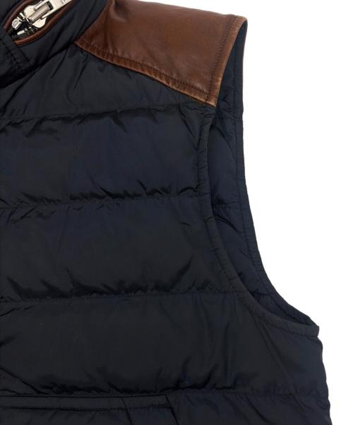 PRADA（プラダ）PRADA (プラダ) ダウンベスト ブラウン×ネイビー サイズ:SIZE 44(M)の古着・服飾アイテム