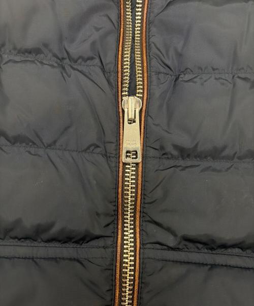 PRADA（プラダ）PRADA (プラダ) ダウンベスト ブラウン×ネイビー サイズ:SIZE 44(M)の古着・服飾アイテム