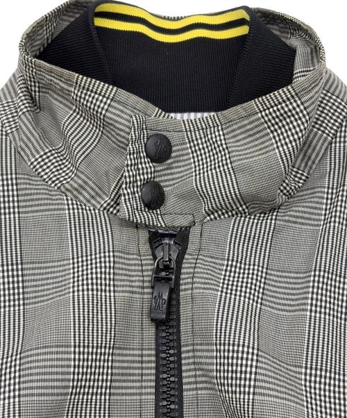 MONCLER GAMME BLEU（モンクレール ガム ブルー）MONCLER GAMME BLEU (モンクレール ガム ブルー) ジップジャケット グレー サイズ:SIZE 0（S）の古着・服飾アイテム