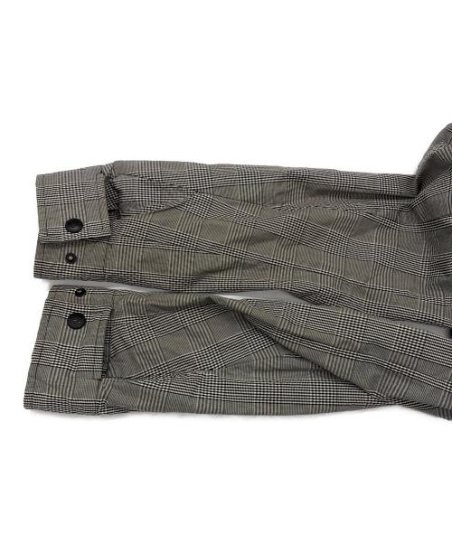 MONCLER GAMME BLEU（モンクレール ガム ブルー）MONCLER GAMME BLEU (モンクレール ガム ブルー) ジップジャケット グレー サイズ:SIZE 0（S）の古着・服飾アイテム