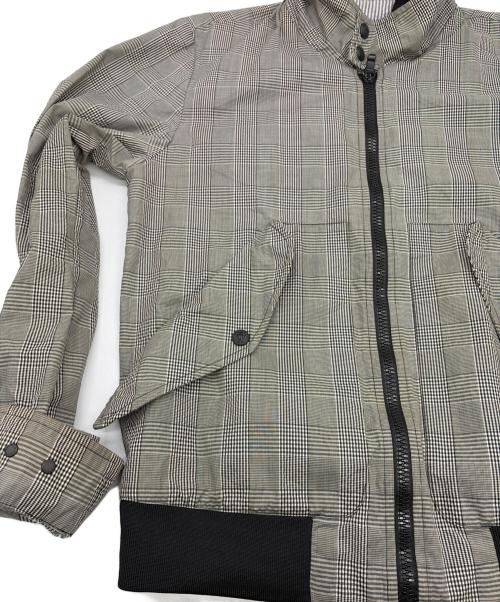 MONCLER GAMME BLEU（モンクレール ガム ブルー）MONCLER GAMME BLEU (モンクレール ガム ブルー) ジップジャケット グレー サイズ:SIZE 0（S）の古着・服飾アイテム