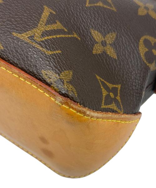 LOUIS VUITTON（ルイ ヴィトン）LOUIS VUITTON (ルイ ヴィトン) ショルダーポーチ ブラウンの古着・服飾アイテム
