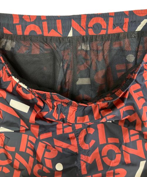 MONCLER（モンクレール）MONCLER (モンクレール) ハーフパンツ ネイビー×レッド サイズ:SIZE 46の古着・服飾アイテム