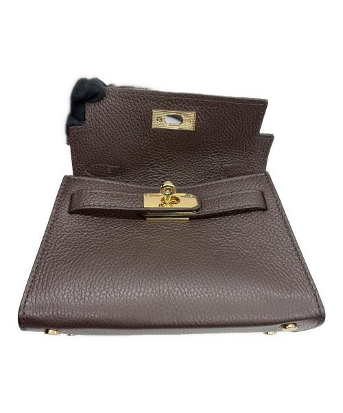 AULENTTI（オウレンティ）AULENTTI (オウレンティ) ショルダーバッグ ブラウン 未使用品の古着・服飾アイテム