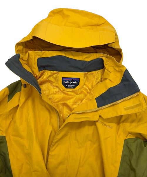 Patagonia（パタゴニア）Patagonia (パタゴニア) スノーショーットジャケット イエロー×グリーン サイズ:SIZE Mの古着・服飾アイテム