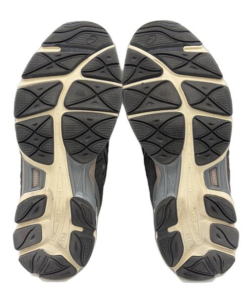 asics（アシックス）asics (アシックス) スニーカー グレー×アイボリー サイズ:SIZE 26cmの古着・服飾アイテム