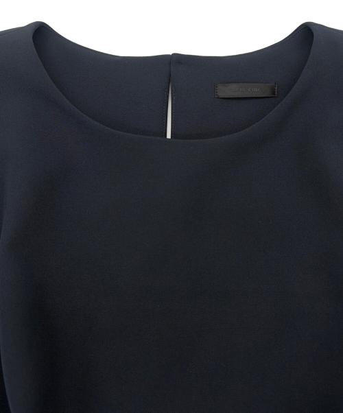 TO BE CHIC（トゥービーシック）TO BE CHIC (トゥービーシック) デュアルストレッチバックレース ブラウス ネイビー サイズ:SIZE 40（M)の古着・服飾アイテム