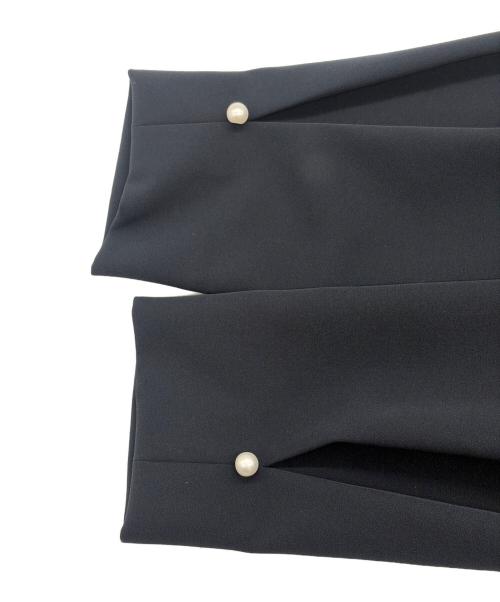 TO BE CHIC（トゥービーシック）TO BE CHIC (トゥービーシック) デュアルストレッチバックレース ブラウス ネイビー サイズ:SIZE 40（M)の古着・服飾アイテム