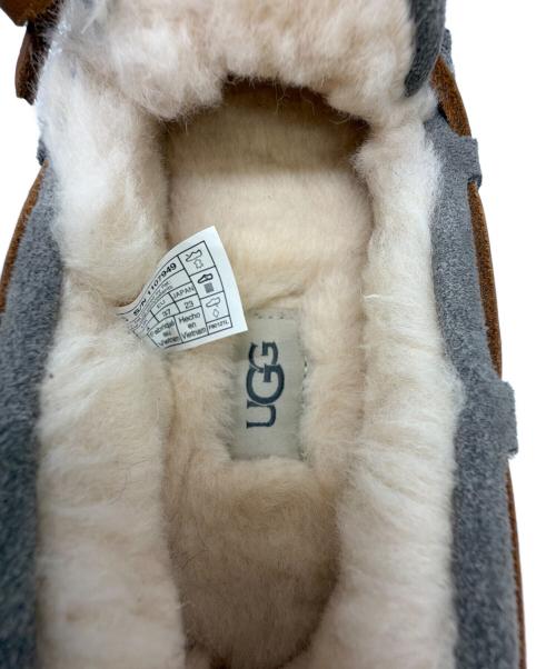 UGG（アグ）UGG (アグ) モカシンシューズ グレー サイズ:SIZE 23cmの古着・服飾アイテム
