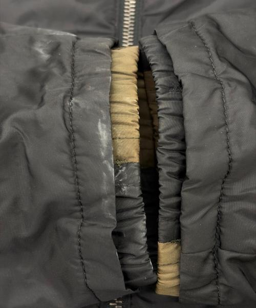 PRADA（プラダ）PRADA (プラダ) 中綿ジャケット ブラック サイズ:SIZE Mの古着・服飾アイテム