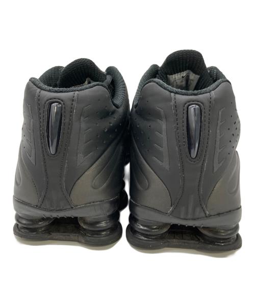 NIKE（ナイキ）NIKE (ナイキ) Shox R4/ショックス R4/スニーカー ブラック サイズ:28の古着・服飾アイテム