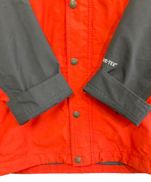 THE NORTH FACE（ザ ノース フェイス）THE NORTH FACE (ザ ノース フェイス) マウンテン ライト ジャケット レッド×ブラック サイズ:Mの古着・服飾アイテム