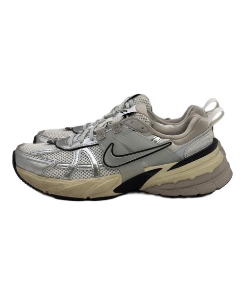 NIKE（ナイキ）NIKE (ナイキ) スニーカー シルバー サイズ:SIZE 25cmの古着・服飾アイテム