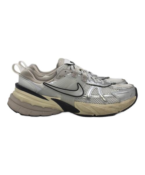 NIKE（ナイキ）NIKE (ナイキ) スニーカー シルバー サイズ:SIZE 25cmの古着・服飾アイテム