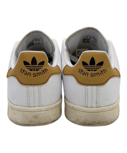 adidas（アディダス）adidas (アディダス) スニーカー ホワイト サイズ:SIZE 24cmの古着・服飾アイテム