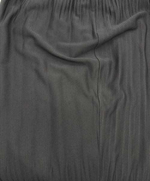 HOMME PLISSE ISSEY MIYAKE（オム プリッセ イッセイ ミヤケ）HOMME PLISSE ISSEY MIYAKE (オム プリッセ イッセイ ミヤケ) プリーツパンツ ネイビー サイズ:SIZE 1の古着・服飾アイテム