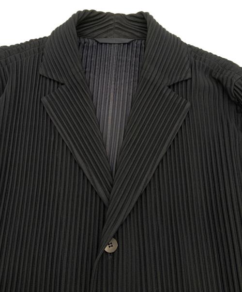 HOMME PLISSE ISSEY MIYAKE（オム プリッセ イッセイ ミヤケ）HOMME PLISSE ISSEY MIYAKE (オム プリッセ イッセイ ミヤケ) プリーツコート ネイビー サイズ:SIZE 3の古着・服飾アイテム