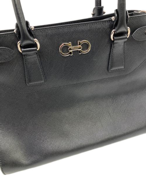 Salvatore Ferragamo（サルヴァトーレ フェラガモ）Salvatore Ferragamo (サルヴァトーレ フェラガモ) ダブルガンチーニ 2WAYトートバッグ ブラックの古着・服飾アイテム
