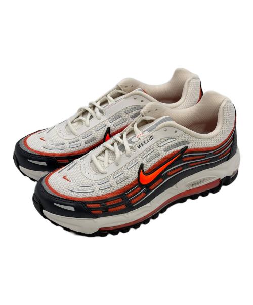 NIKE（ナイキ）NIKE (ナイキ) ローカットスニーカー ホワイト×オレンジ サイズ:SIZE 29.5cmの古着・服飾アイテム