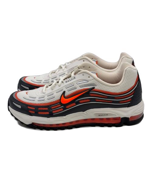 NIKE（ナイキ）NIKE (ナイキ) ローカットスニーカー ホワイト×オレンジ サイズ:SIZE 29.5cmの古着・服飾アイテム